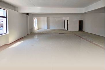 HiCom-Glenmarie Industrial Park