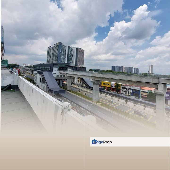 Glen 9 Glenmarie Shah Alam 4 Sty Warehouse Showroom , Selangor, Shah Alam