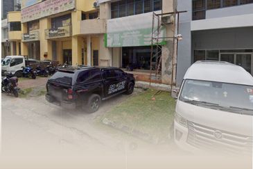 HiCom-Glenmarie Industrial Park