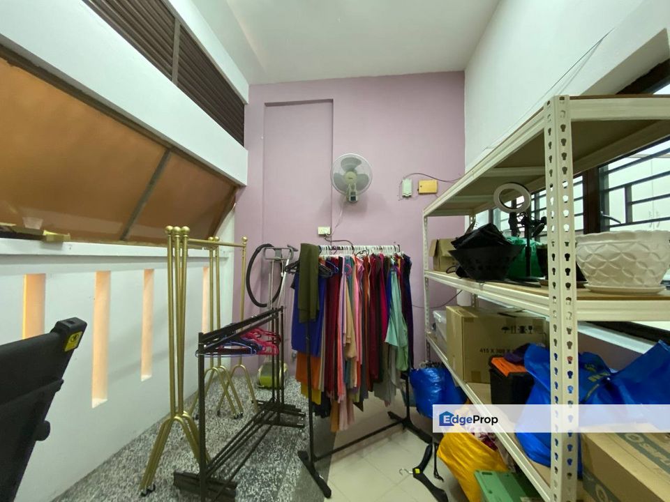 Rossa End Lot House Denai Alam by Emily, Selangor, Shah Alam