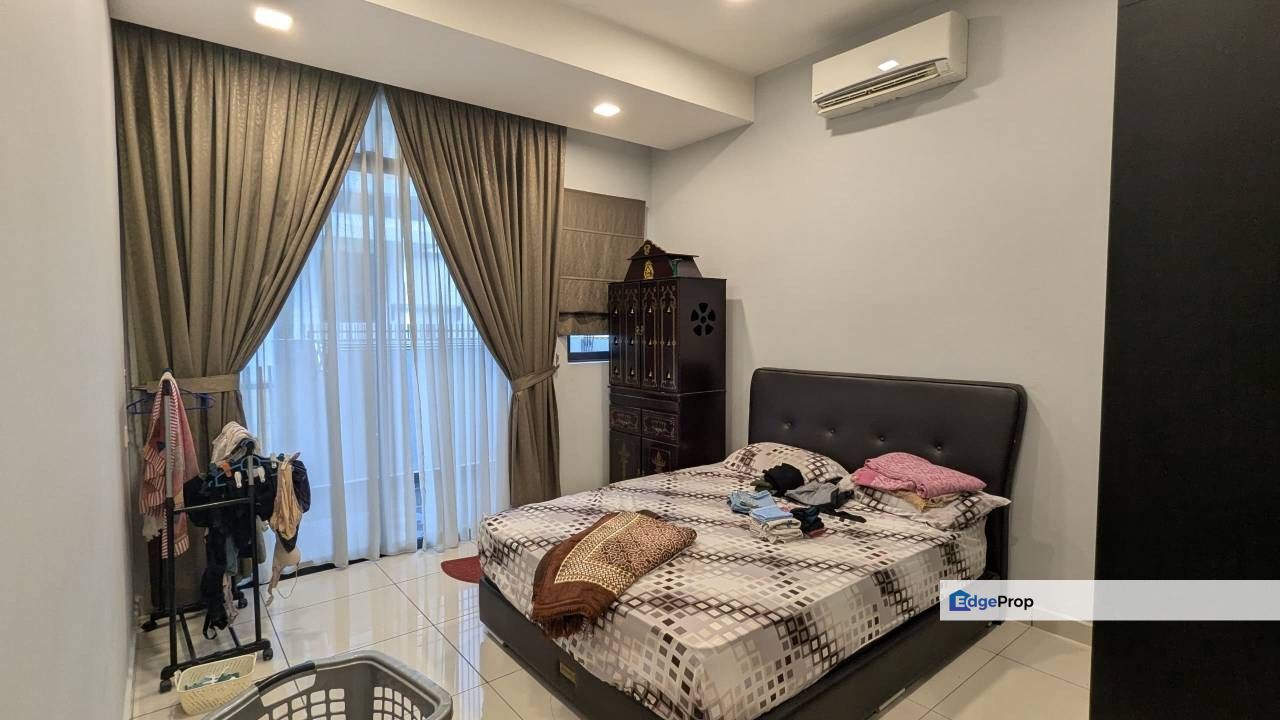 Terraza @ Eco Sanctuary Telok Panglima Garang  Walking Distance to Clubhouse with Gated & Guarded, Selangor, Telok Panglima Garang