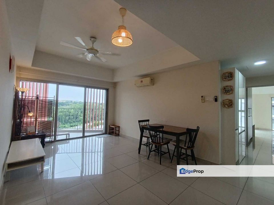 Suria Jelutong Condo Bukit Jelutong Selangor FULL FURNISH with 2 carparks , Selangor, Bukit Jelutong