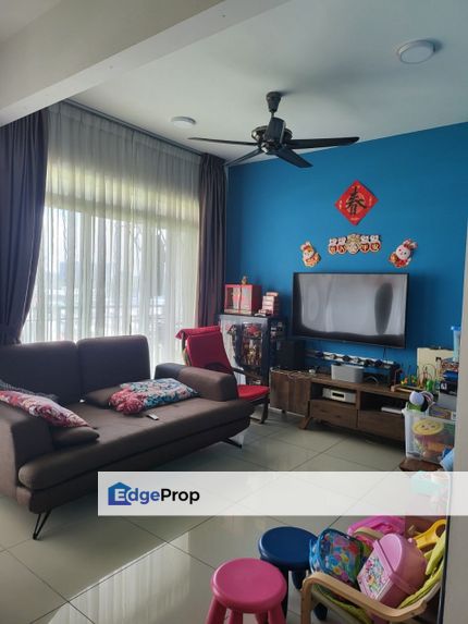 V-Residensi 2 Seksyen 22 Shah Alam FULL FURNISH with 2 Carparks, Selangor, Shah Alam