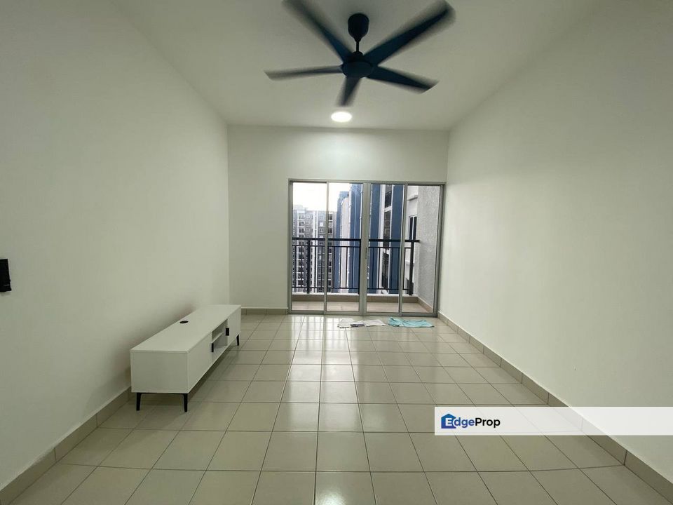 Move In Partial Furnish 2 Parking Idaman Bukit Jelutong, Selangor, Bukit Jelutong