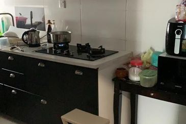 D'Summit Residences @ Kempas Utama