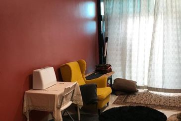 D'Summit Residences @ Kempas Utama