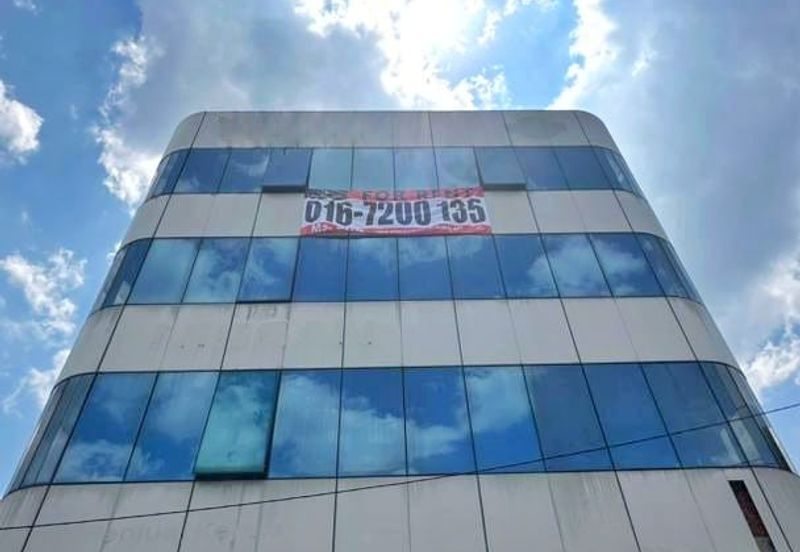 Johor Bahru, Johor, Wisma / Office Building, 4 Storey @ Jalan Susur - 3 Mins to JBCC, Facing Main Road, FOR RENT!