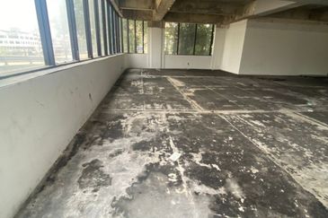 Johor Bahru, Johor, Wisma / Office Building, 4 Storey @ Jalan Susur - 3 Mins to JBCC, Facing Main Road, FOR RENT!