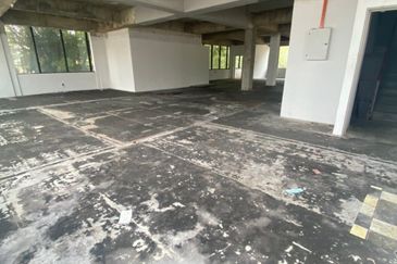 Johor Bahru, Johor, Wisma / Office Building, 4 Storey @ Jalan Susur - 3 Mins to JBCC, Facing Main Road, FOR RENT!