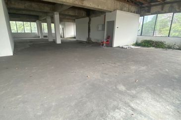 Johor Bahru, Johor, Wisma / Office Building, 4 Storey @ Jalan Susur - 3 Mins to JBCC, Facing Main Road, FOR RENT!