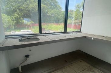 Johor Bahru, Johor, Wisma / Office Building, 4 Storey @ Jalan Susur - 3 Mins to JBCC, Facing Main Road, FOR RENT!