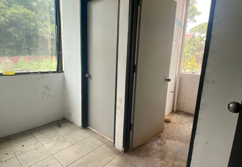 Johor Bahru, Johor, Wisma / Office Building, 4 Storey @ Jalan Susur - 3 Mins to JBCC, Facing Main Road, FOR RENT!