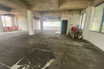 Johor Bahru, Johor, Wisma / Office Building, 4 Storey @ Jalan Susur - 3 Mins to JBCC, Facing Main Road, FOR RENT!