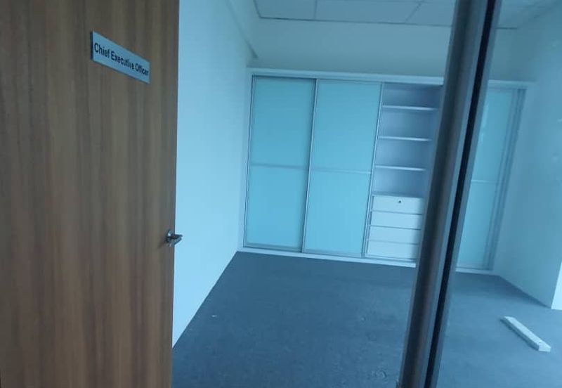 Bandar Seri Alam, Masai - 4 Storey Shoplot, Below Market Value, FOR SALE !