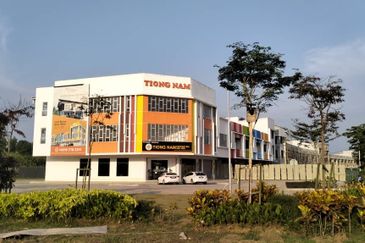Taman Perdana @ Kota Masai, Masai - 2 & 3 Storey Brand New Shop Lots For Best Selling Price!