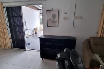 Taman Ahmad Perang, Kota Tinggi - Double Storey Terrace @ Jalan Mentimun, FOR SALE