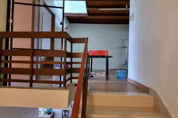 Taman Ahmad Perang, Kota Tinggi - Double Storey Terrace @ Jalan Mentimun, FOR SALE