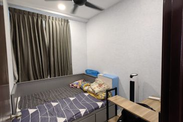 D'Summit Residences @ Kempas Utama