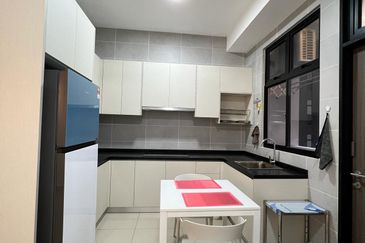 Twin Tower Residence