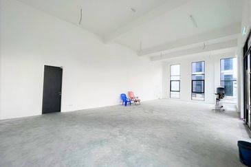 Taman Ekoperniagaan 2 @ Senai Airport City - 1.5 Storey Semi Detached Factory, Best Investment Unit, FOR SALE !