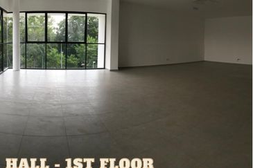 Taman Tampoi Indah, Tampoi - Multipurpose Hall / Big Office Space - FOR RENT !
