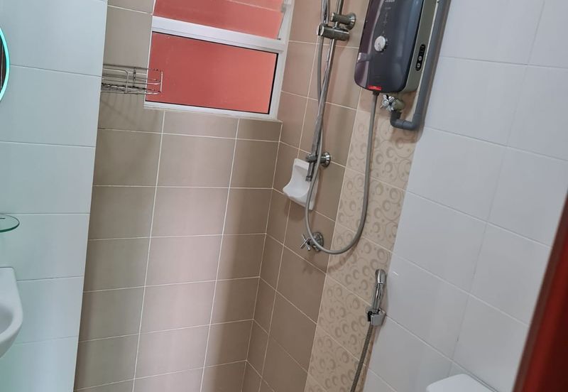 The Zest @ Kinrara 9