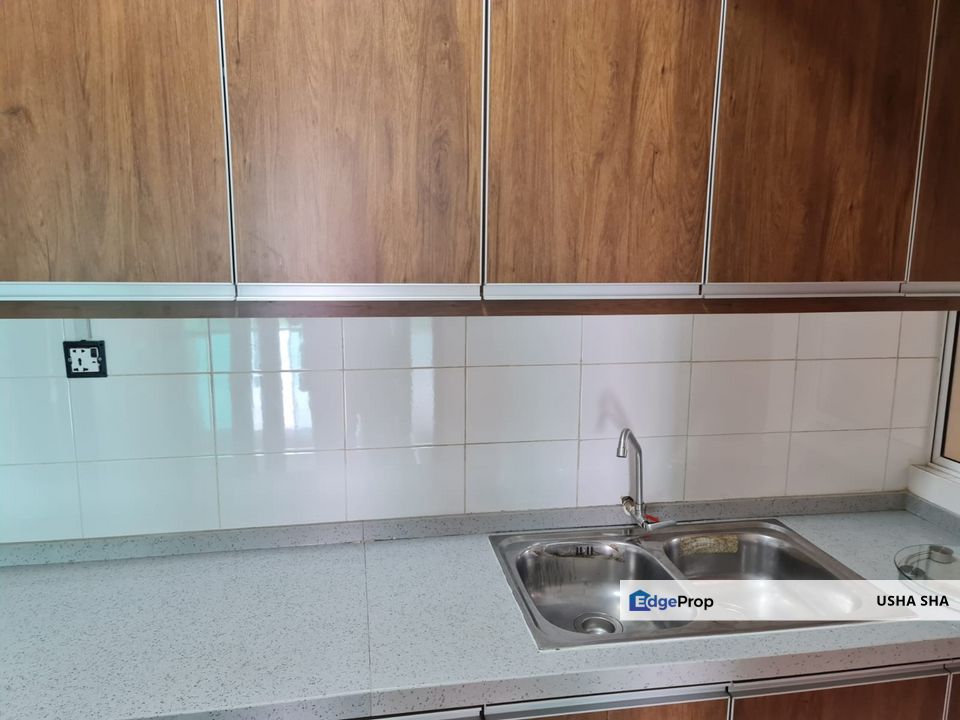 The Zest @ Kinrara 9, Well Maintained Condo at Bandar Kinrara, Puchong, FOR SALE !, Selangor, Bandar Kinrara Puchong