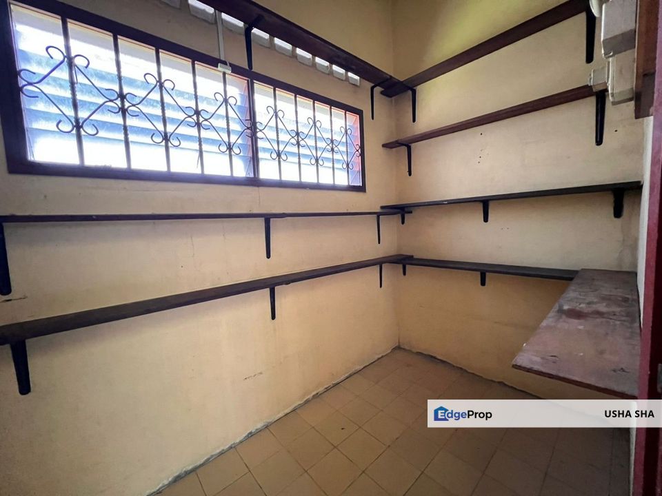 Taman Sunrise Park, Kluang - Single Storey Semi D, FOR SALE !, Johor, Kluang