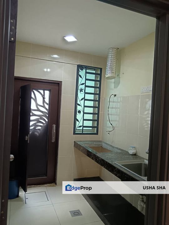 Taman Semenyih Mewah, Fasa 3 - Double Storey Renovated Terrace For Best Selling Price!, Selangor, Semenyih