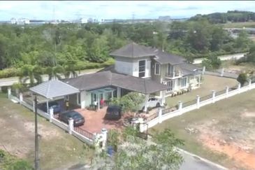 Desa Palma, Nasa City