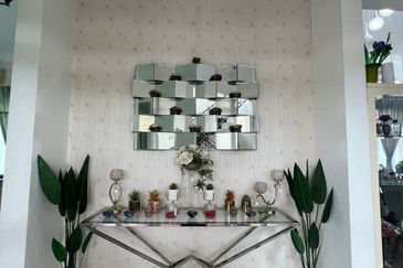 Desa Palma, Nasa City