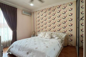 Desa Palma, Nasa City