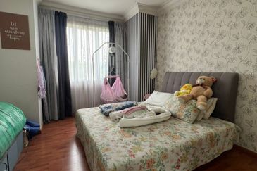 Desa Palma, Nasa City