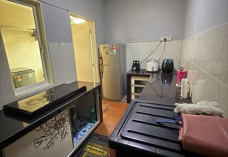 Larkin Residence (Phase Three) - Low Floor Furnished Apartment, FOR RENT !