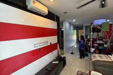 Larkin Residence (Phase Three) - Low Floor Furnished Apartment, FOR RENT !