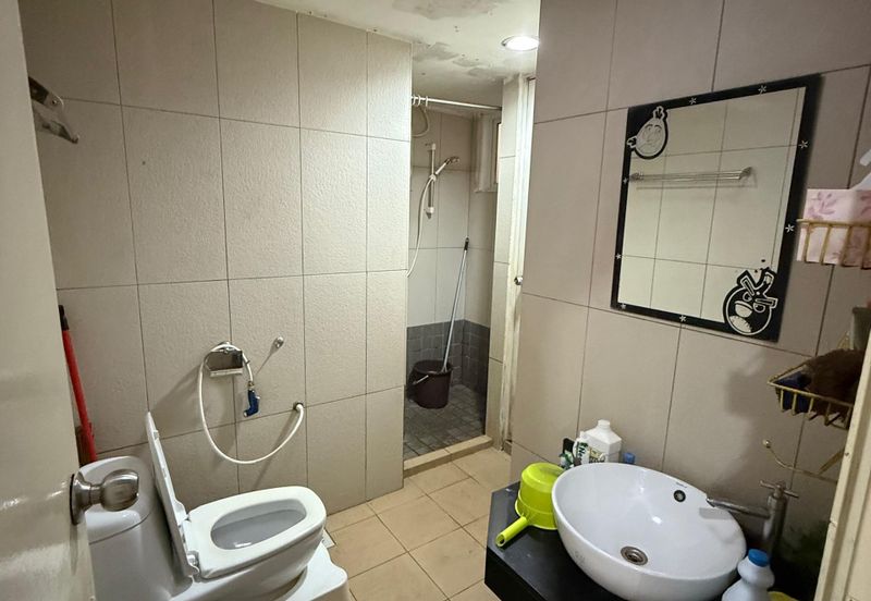 Larkin Residence (Phase Three) - Low Floor Furnished Apartment, FOR RENT !