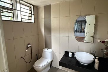 Larkin Residence (Phase Three) - Low Floor Furnished Apartment, FOR RENT !