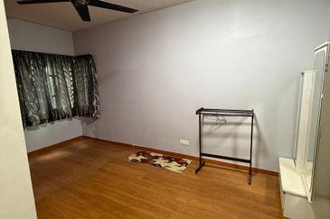 Larkin Residence (Phase Three) - Low Floor Furnished Apartment, FOR RENT !