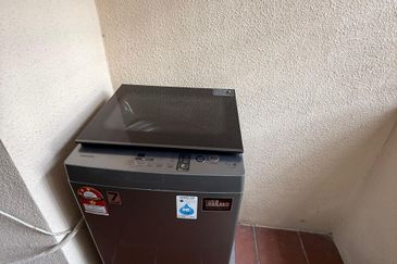 Larkin Residence (Phase Three) - Low Floor Furnished Apartment, FOR RENT !