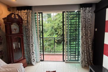 Larkin Residence (Phase Three) - Low Floor Furnished Apartment, FOR RENT !