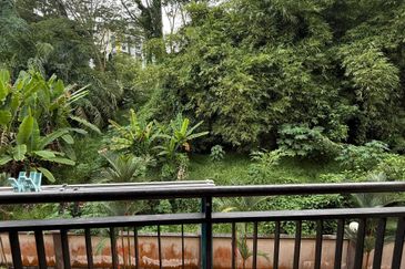 Larkin Residence (Phase Three) - Low Floor Furnished Apartment, FOR RENT !