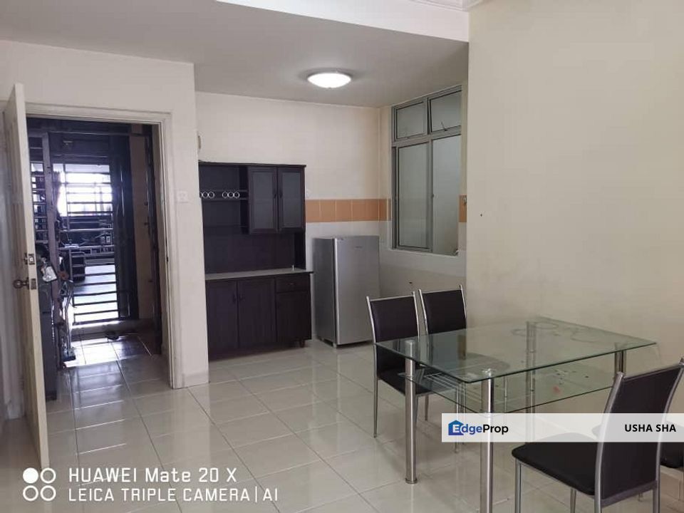 Kipark Apartment @ Tampoi Indah - Well Maintained Apartment FOR SALE !, Johor, Tampoi