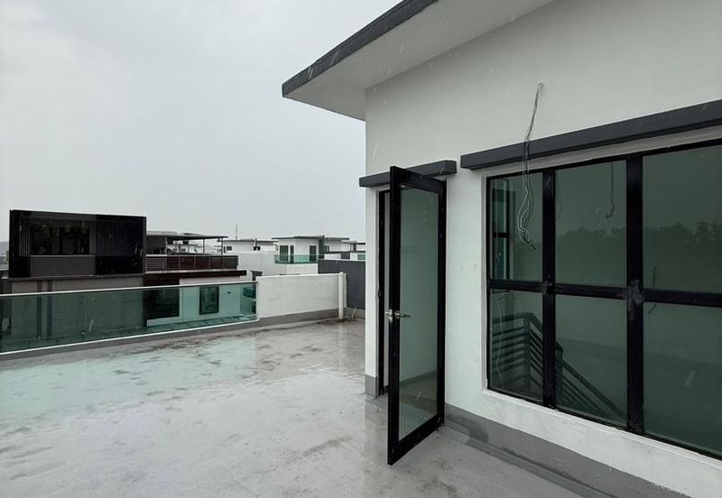  D'Carlton Heights @ Bukit Skudai, Skudai - 3 Storey Cluster Brand New Unit FOR SALE