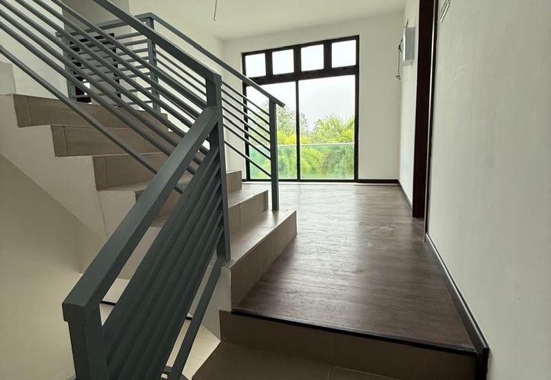  D'Carlton Heights @ Bukit Skudai, Skudai - 3 Storey Cluster Brand New Unit FOR SALE