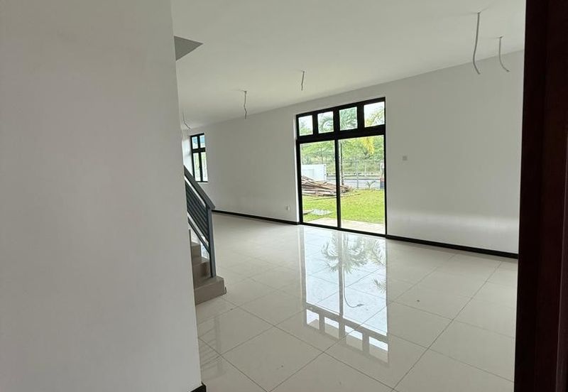  D'Carlton Heights @ Bukit Skudai, Skudai - 3 Storey Cluster Brand New Unit FOR SALE