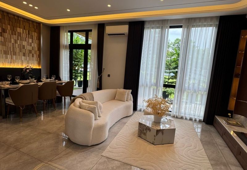 The Straits View Garden, Permas Jaya - Brand New Double Storey Cluster, Bumi Unit, OPEN FOR SALE