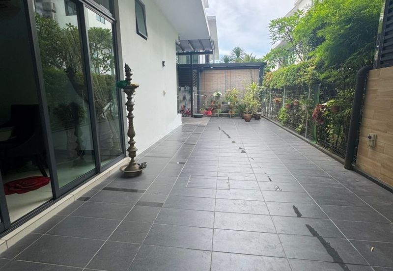 The Straits View Residences