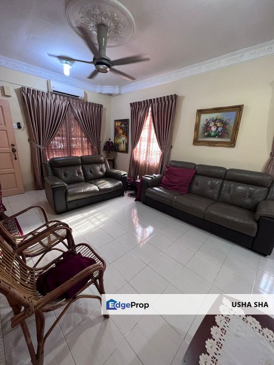 Taman Nusa Damai - Double Storey Endlot with Extra Land, Renovated & Extended Unit FOR SALE, Johor, Pasir Gudang