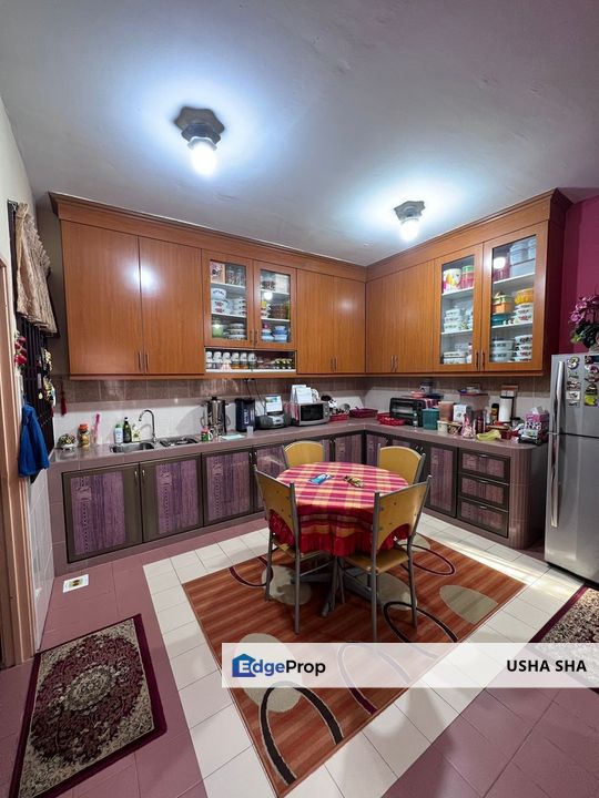 Taman Nusa Damai - Double Storey Endlot with Extra Land, Renovated & Extended Unit FOR SALE, Johor, Pasir Gudang