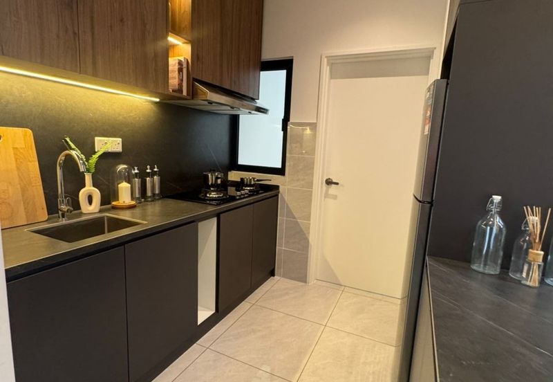 The Straits View DUO @ Permas Jaya - Brand New Luxury Apartment, FOR SALE !